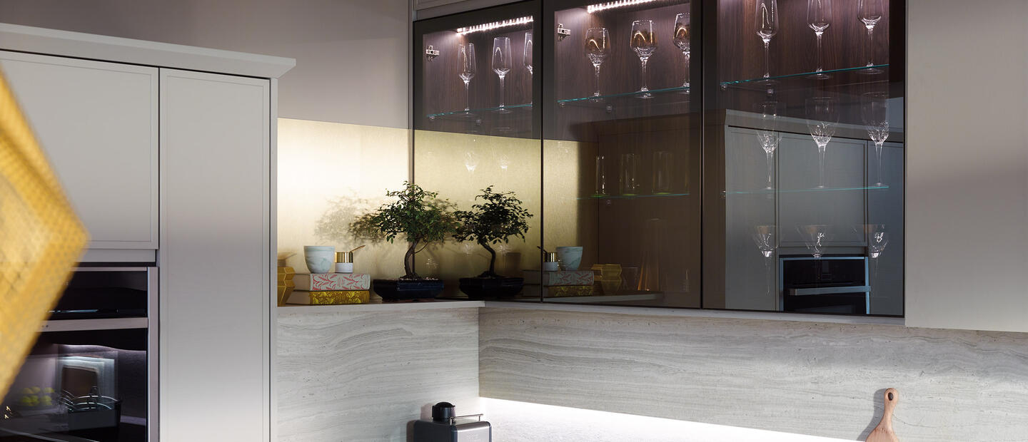 Feature Glazed Kitchens Fluted Glass Kitchen Cabinets